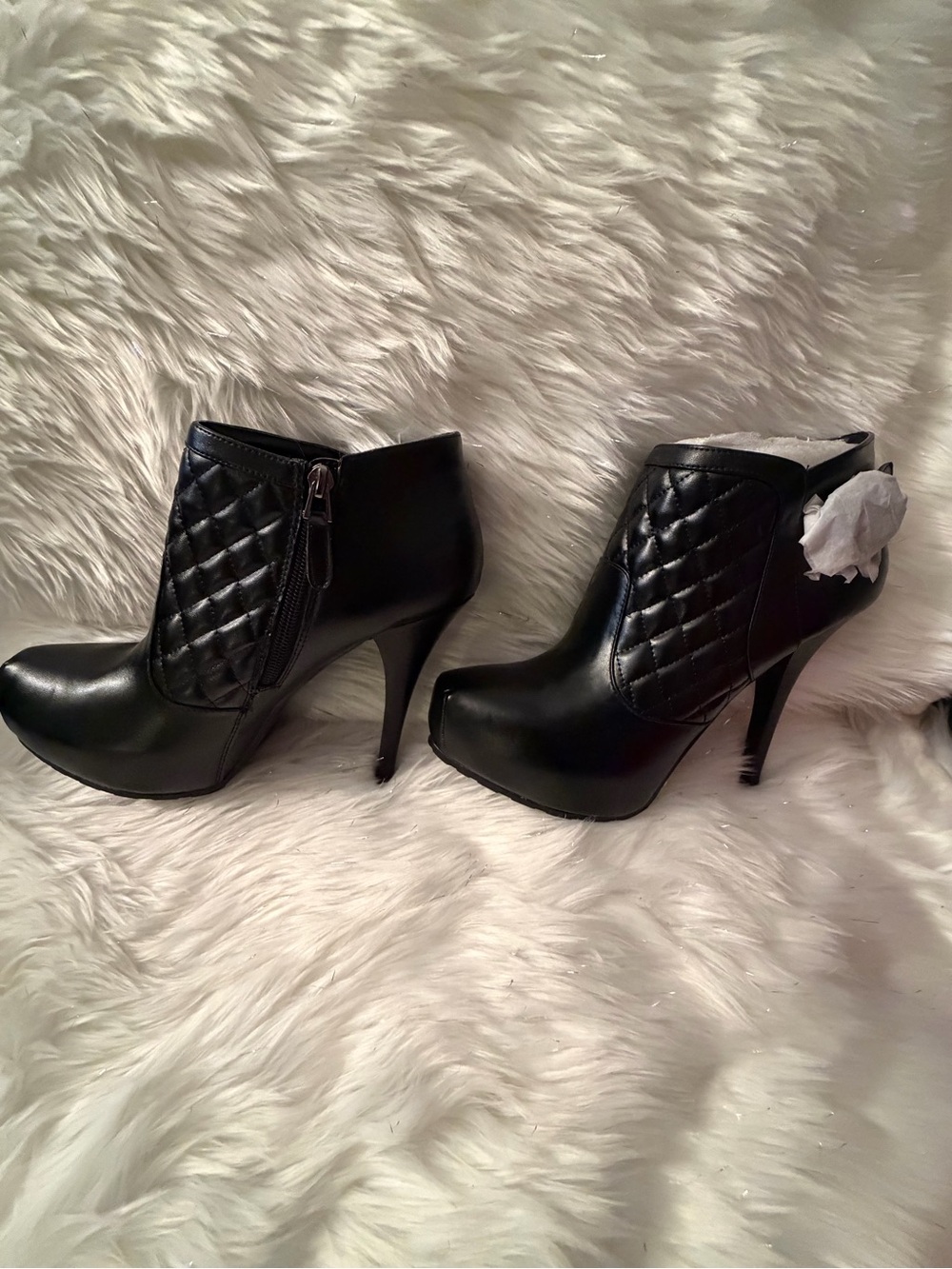 Guess Quilted Faux Leather High Heel Ankle Boots - Black